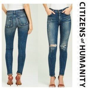 CITIZENS OF HUMANITY distressed rocket high rise skinny jeans. 9.5” rise. 29”L.